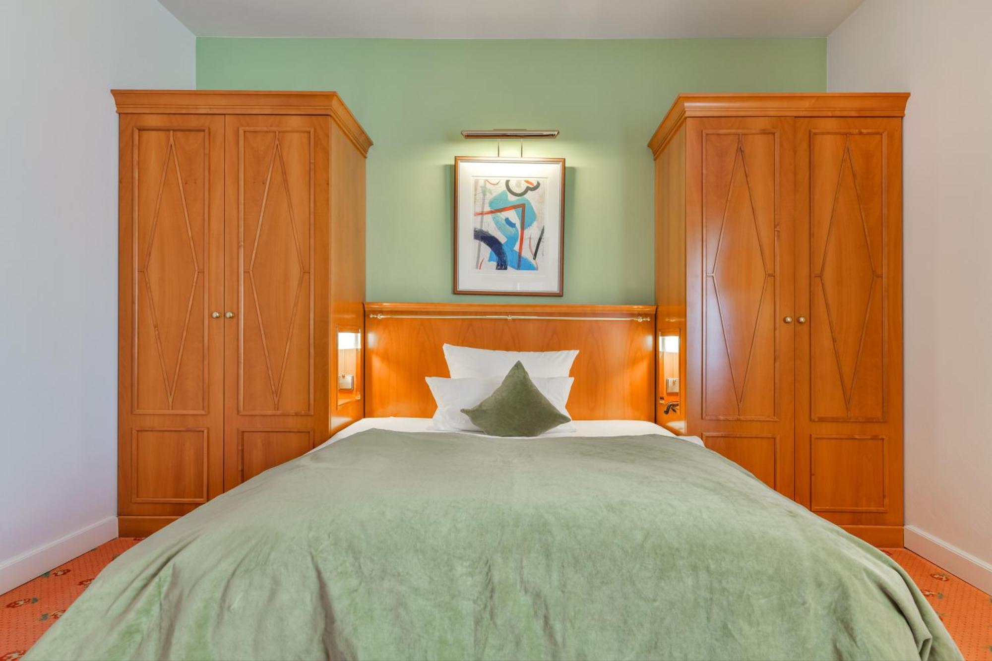 Hotel Romantik Kleber Post 4*